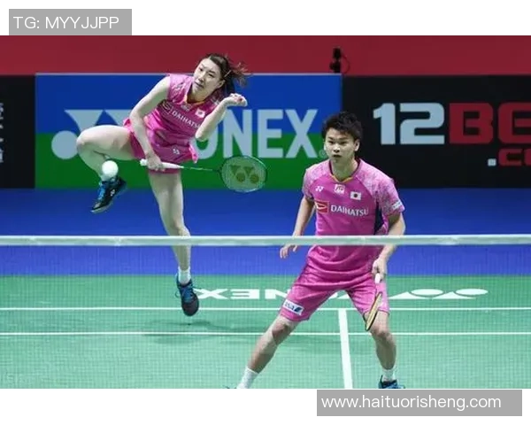 广州羽毛球队与重庆羽毛球队赛后复盘分析力量对比与战术探讨